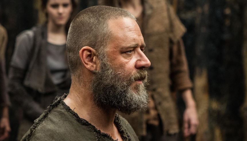 ator russell crowe com barba lenhador na filmagem de noah
