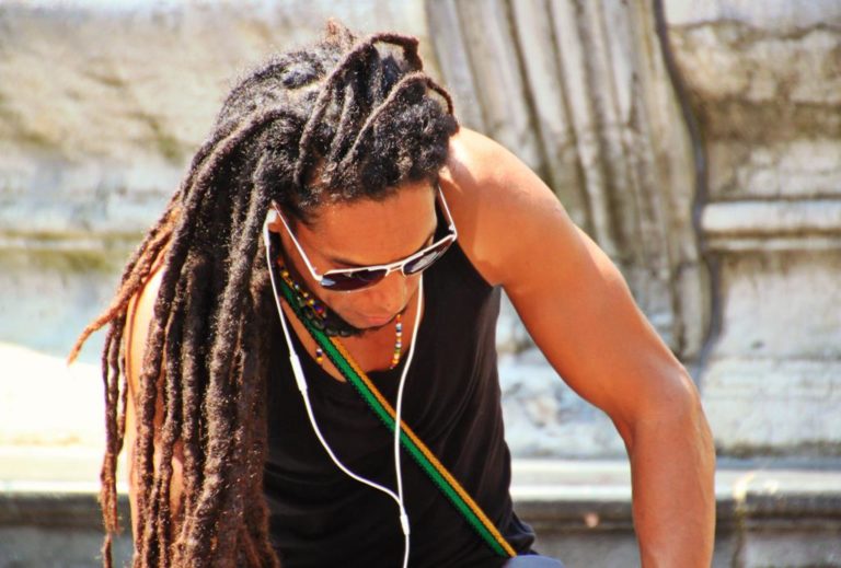 Qual é a diferença entre Rastafari e dread?